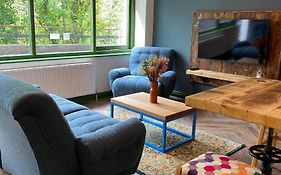 The Bolthole @ Bowness - Cosy 1 Bed Apartment